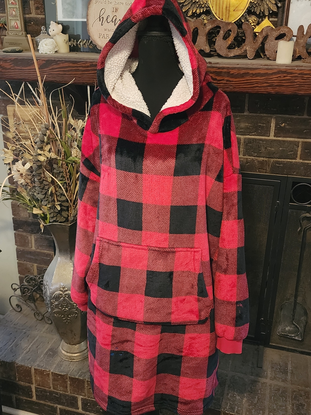 Long Plaid Hooded Sherpa Pullover